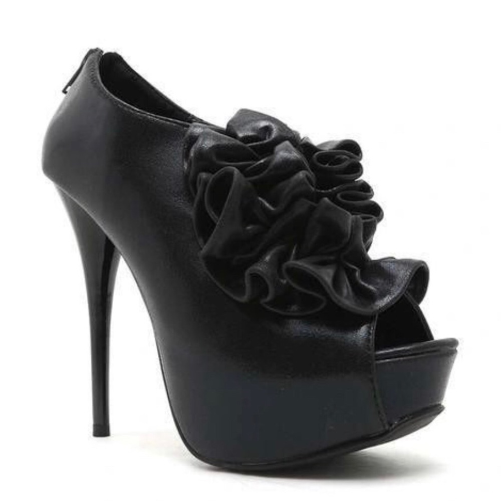 Ruffle Ankle Booties